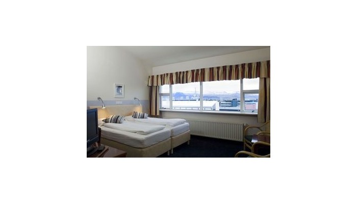 Hotel Arctic Comfort Vik poza 3